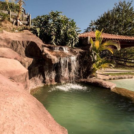 Casa De Campo Com Piscina Cascata Artificial São Lourenço Kültér fotó